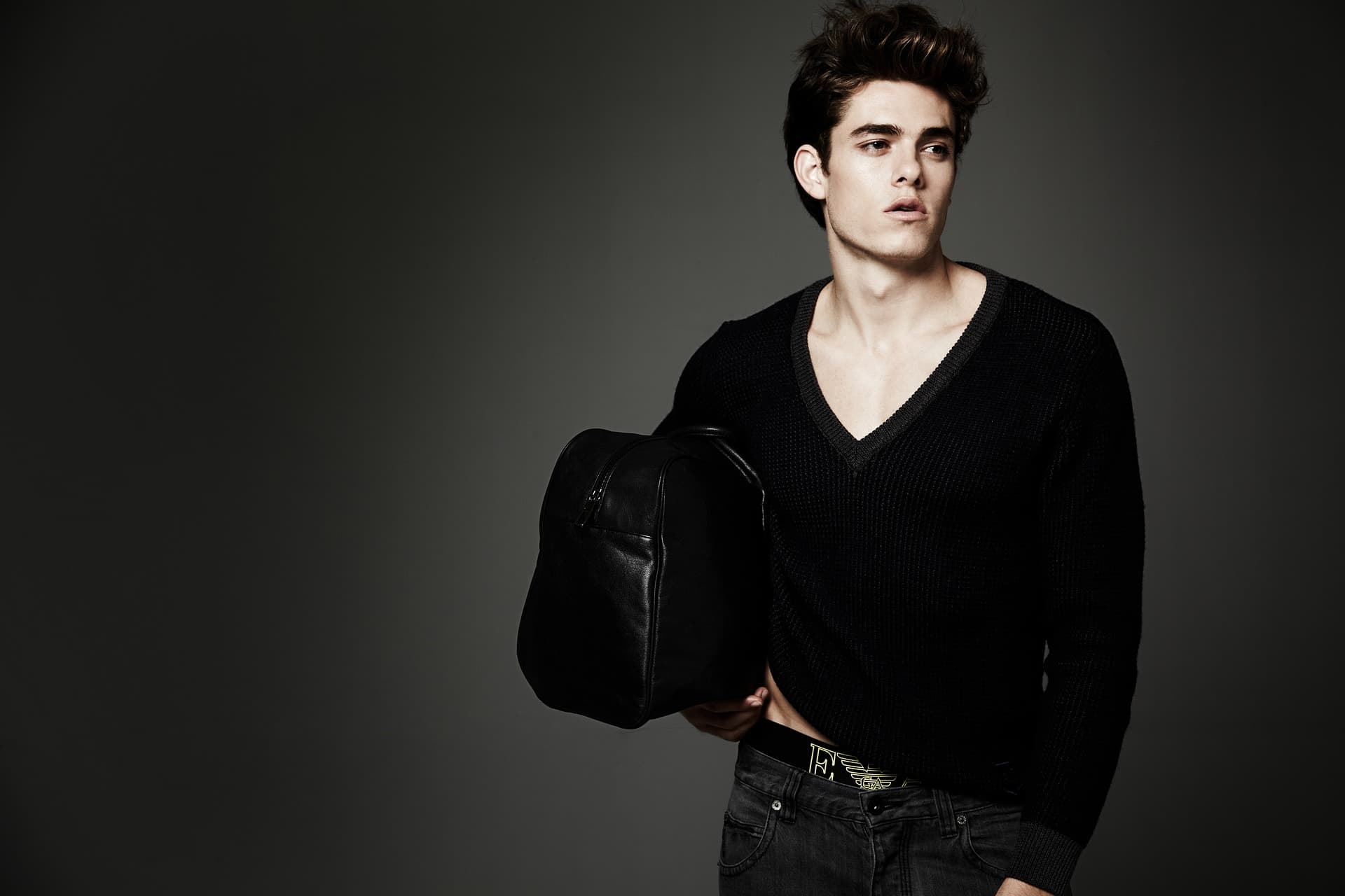 coverPic